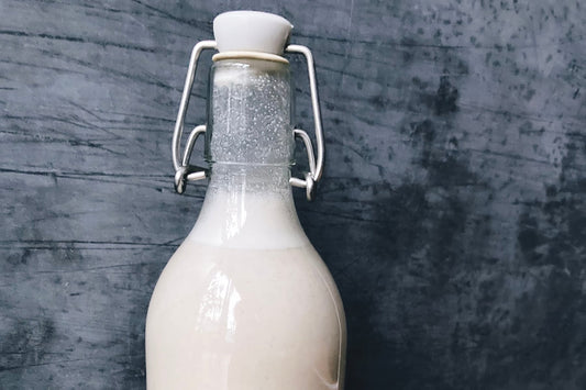 Cashewnotenmelk met kaneel